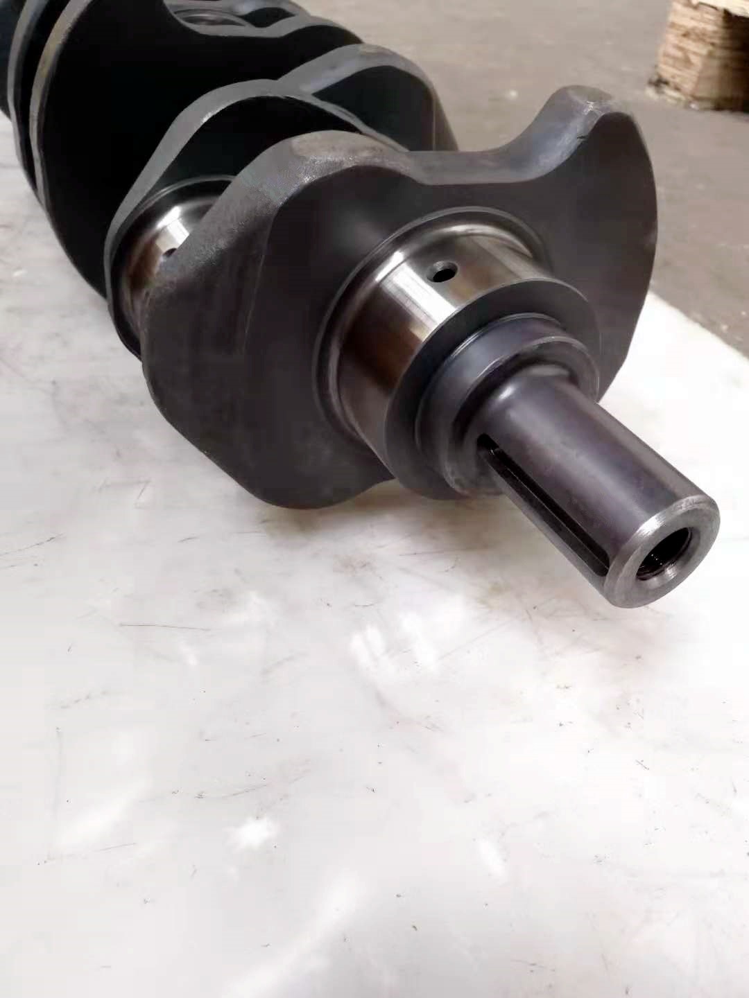 High Quality Diesel Engine 8-94443-662-0 892190927 4JB1 Forged steel Crankshaft For Excavator ISUZU Spare Parts
