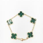 Van Cleef & Arpels Vintage Alhambra bracelet 5 motifs bracelet in yellow gold