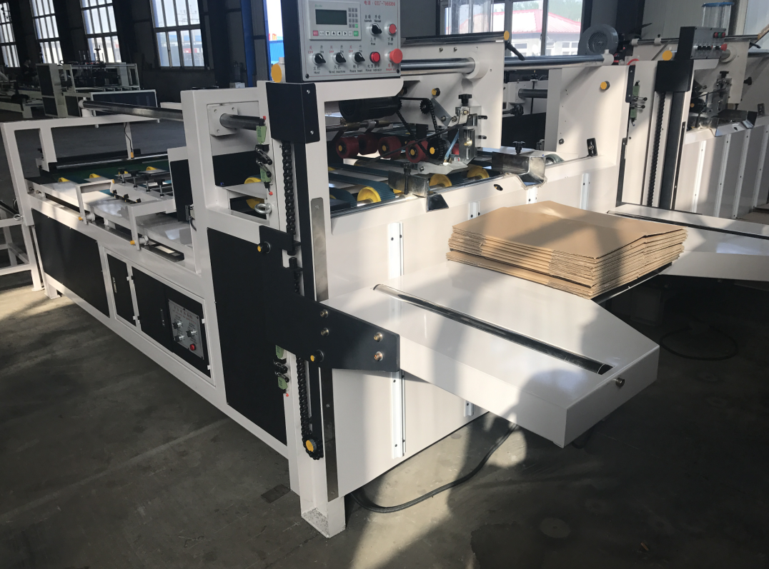 Sheet Pasting 380v Carton Folder Box Making Semi Automatic