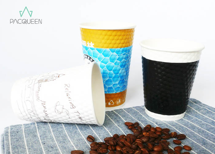 White 12 oz Embossed Hot Beverage Disposable Cups Customized Color Leak Resistant