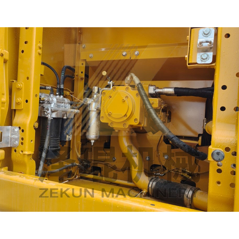 2022 Secondhand 320DL Digger Display Lapel Packaging Machine in Shanghai with 110KW