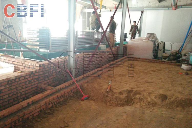 Capacity 1000 Kg - 100000 Kg Ice Block Machine With Insulation PU / Crane System