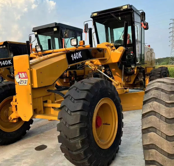 Caterpillar 140K Rigid Frame Motor Grader Versatile Comfortable