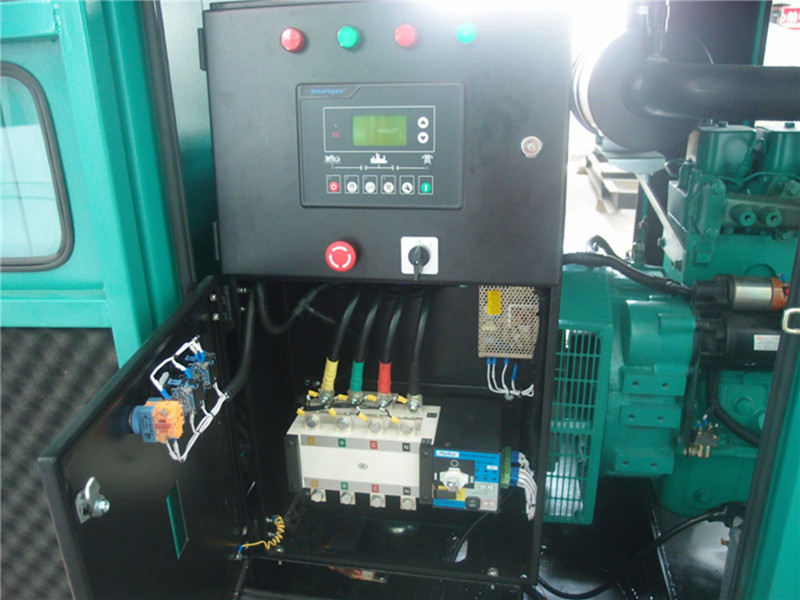 water cooled soundproof 800kva cummins diesel generator