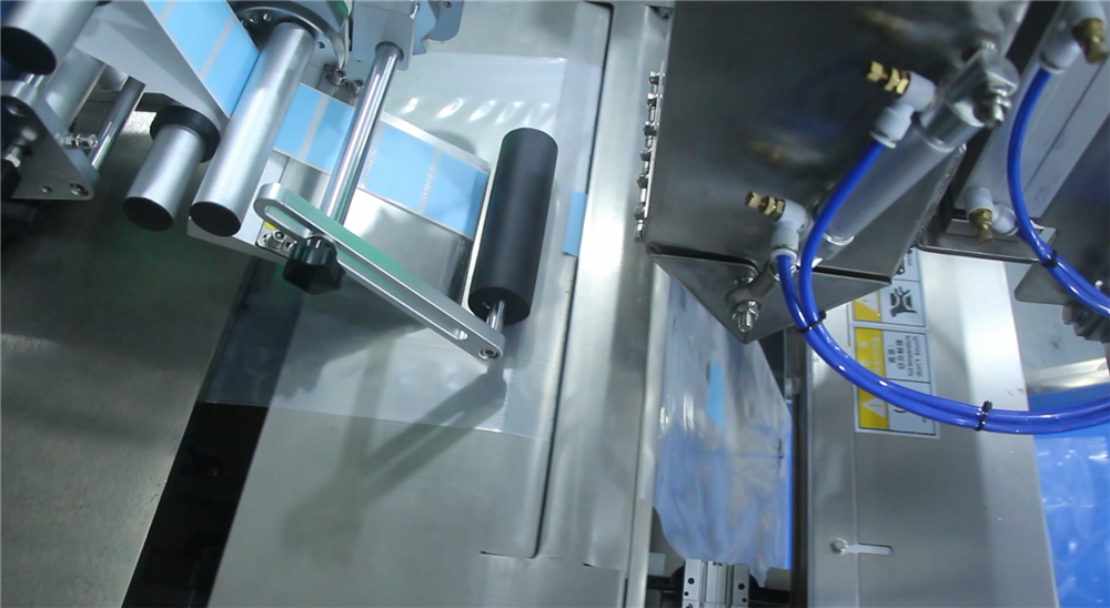 High Precision Equipment Pva Film Sachet Pouch Multi - disc Screw Hardware Plastic Bags Rotary Bucket Type Packing Machine
