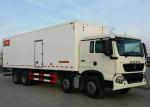 Frozen Foods LHD 8×4 Refrigerated Delivery Truck 40 Ton Low Energy Consumption