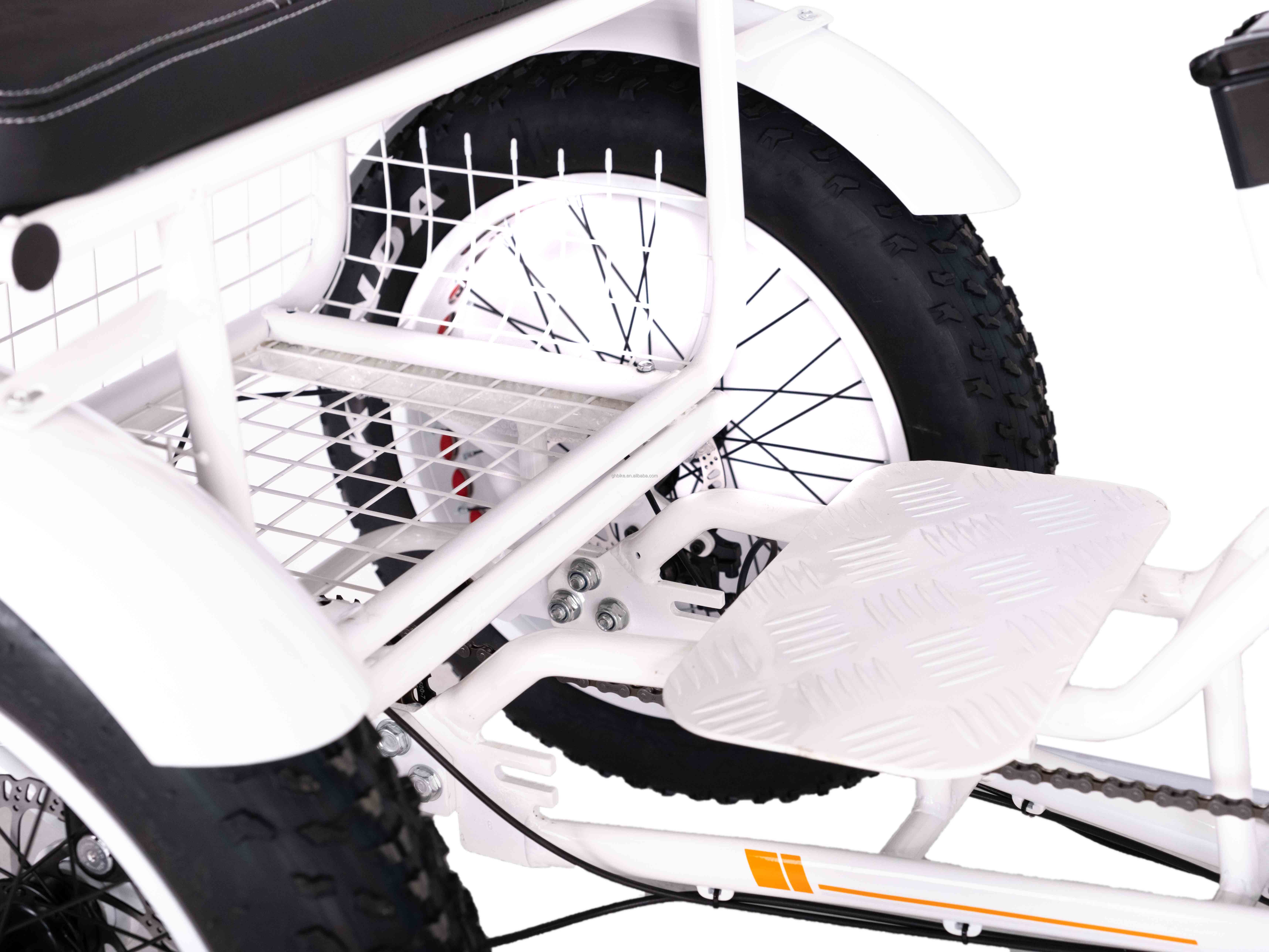 750W Front Wheels Electric Rickshaw Trike with 21AH Lithium Battery and 7 Speed Gears