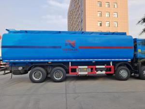 Quality High Efficiency Oil Tank Truck 8X4 LHD Euro2 371HP wholesale