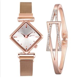 Quality 3Bar Waterproof Ladies Watch And Bracelet Gift Set ODM Availbale wholesale