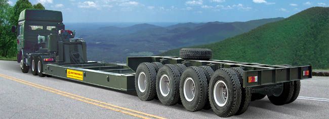 Semi-Trailer 150ton Heavy Duty 4 Line 8 Axle Low Bed Trailer with 32 Tyres and Gooseneck