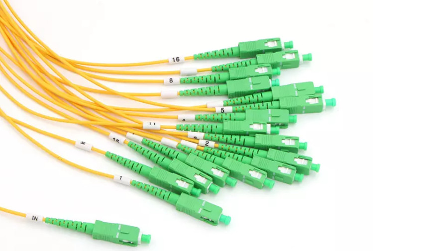 Low Loss Cassette Type SC Fiber Optic PLC Splitter For FTTx