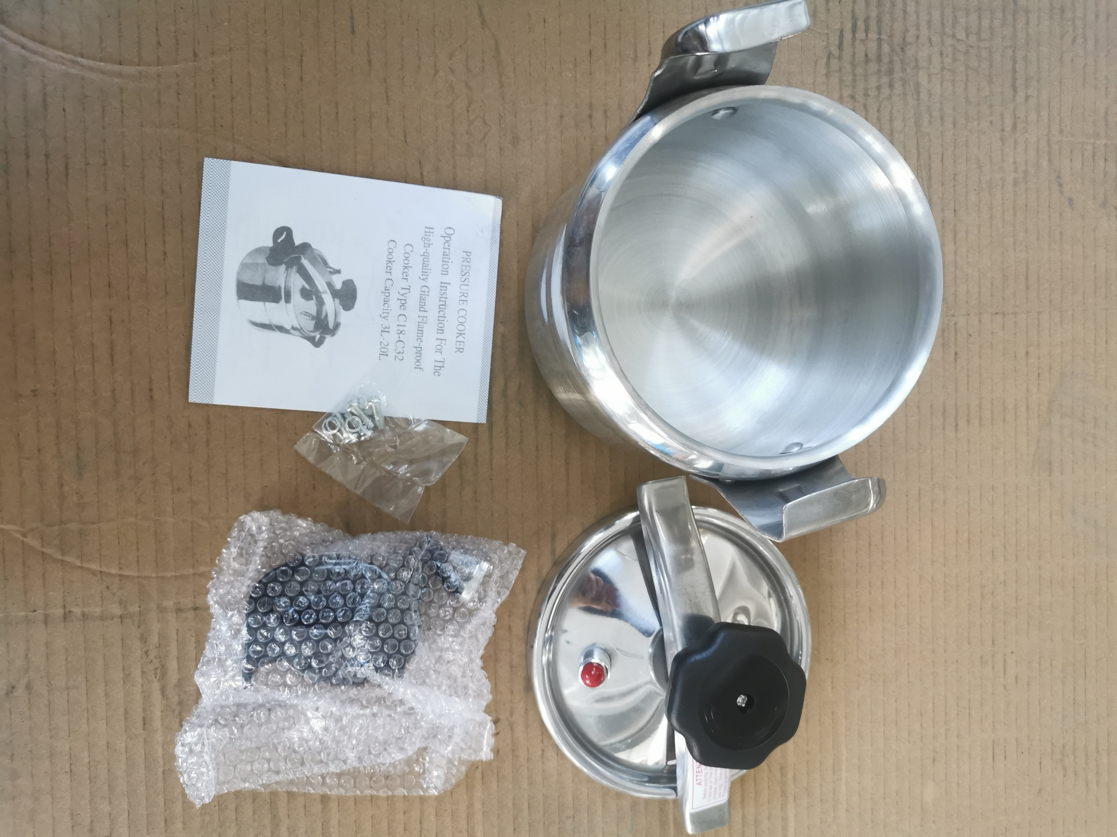 2.5 Liter Aluminum Alloy Cookware Pressure Cooker Bakelite Handle
