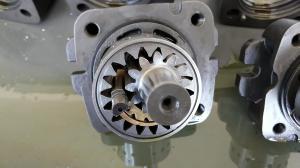 Quality Rexroth PGH4 Hydraulic Gear Pump High Running Wear Resistance For Plastic Machine wholesale