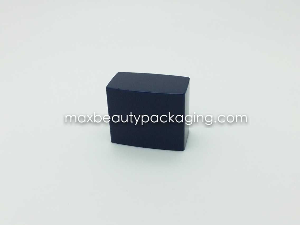 N-2050 pp injection color square nail polish cap nail polish packaging uv coating available popular plastic cap brush