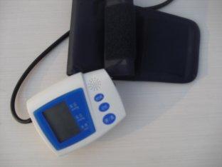 Automatic measurement diastolic blood pressure, Arm Portable Blood Pressure