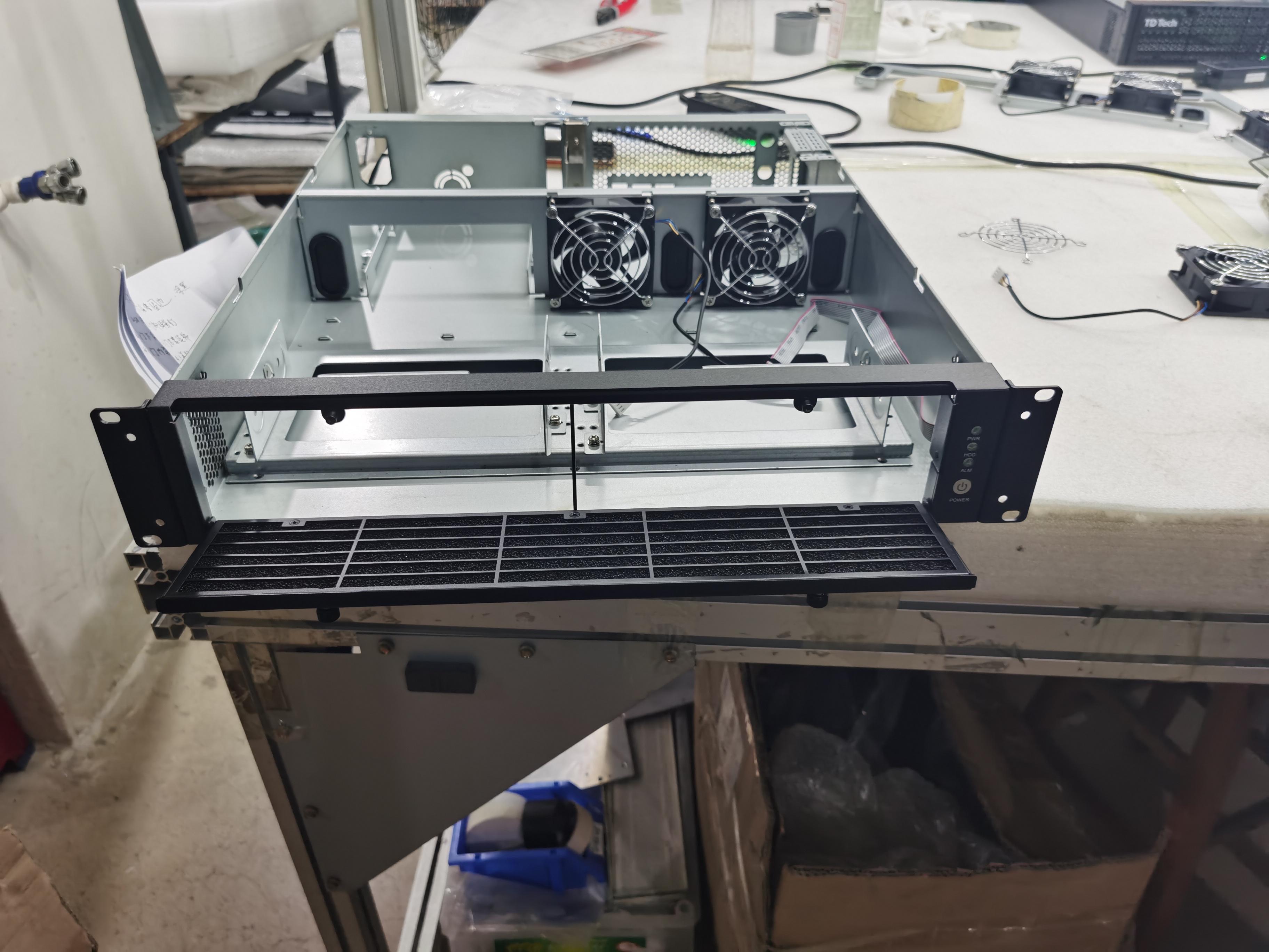 Custom Sheet Metal Bending Fabrication Aluminum Network Cabinet Computer Case Gaming PC Case