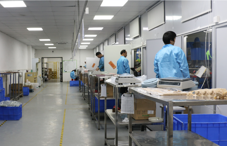 Sustainable Silicone Food Storage Container For Students Workers ODM