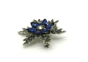 Quality Leaf Shape Fashion Brooch Pin Sapphire Crystal Inlaid OEM ODM wholesale