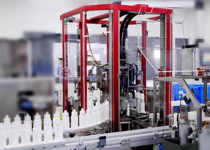 Plastic Glass Automatic Filling And Capping Machine 50 Pieces / Min Easy Operation