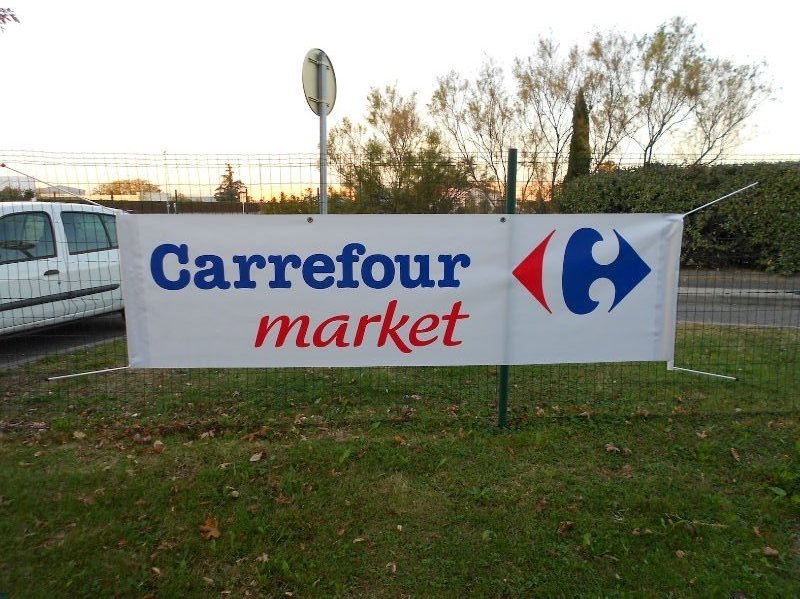 Custom outdoor PVC banner