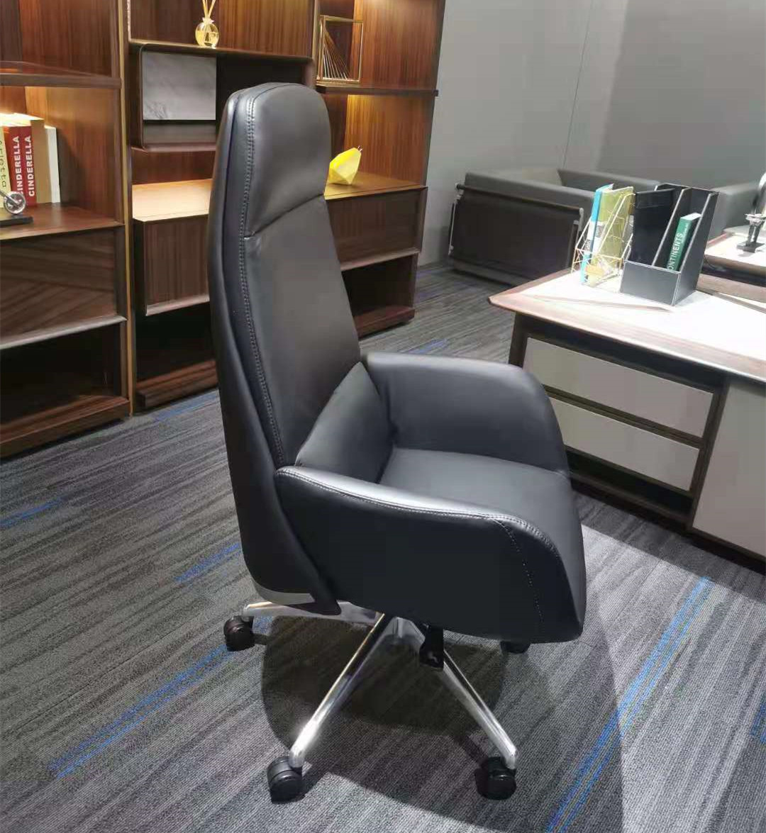 High Back Office Leather Revolving Chair With 3 Class Gas Lift Five Star Leg