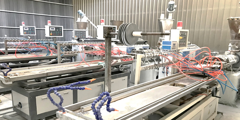 320Kg/H Plastic Trunk PVC Wall Panel Extrusion Line Plastic Profile Machinery