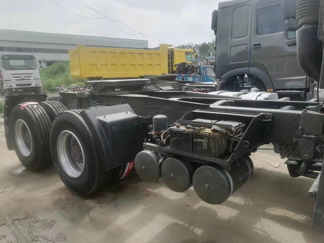 Different Colors Sinotruk HOWO 6*4 Tractor Truck Good Condition