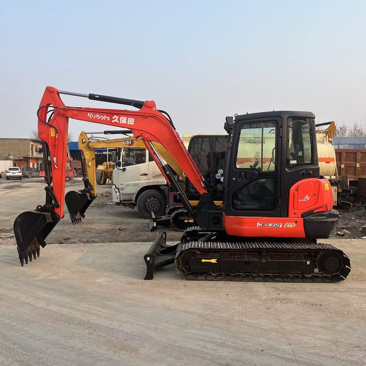 Used 6 Ton Kubota Crawler Excavator Kx165 Second Hand 0.24m3 Bucket Capacity Digger