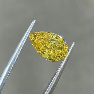 Quality Pear Cut Synthetic Lab Grown Canary Diamonds IGI Certified wholesale
