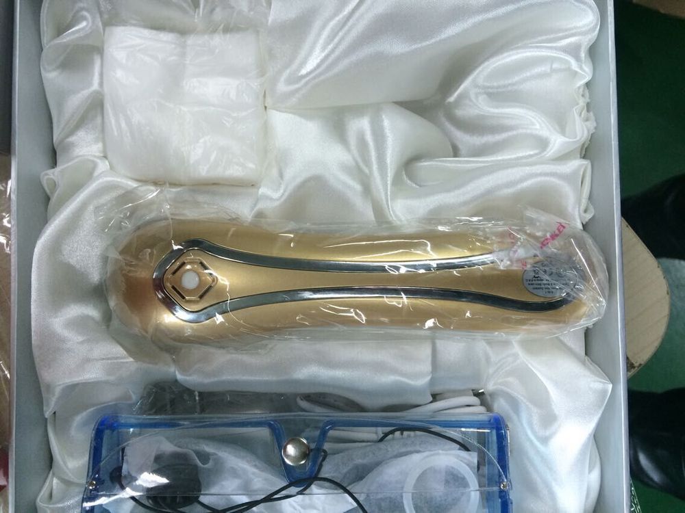 Multi Function 1 A Led Light Therapy Device Promote Blood Circulation