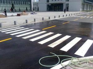 Quality Liquid Solvent Based Road Marking Paint Good Adhesion One Component wholesale