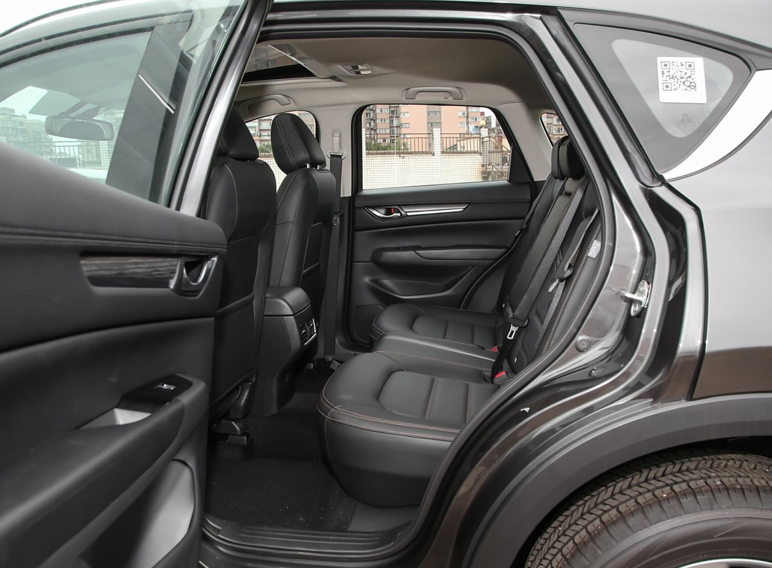 2025 Mazda CX-5 Keyless Start and 2.0L Torque of 200 N.m for Enhanced Performance in a Compact SUV