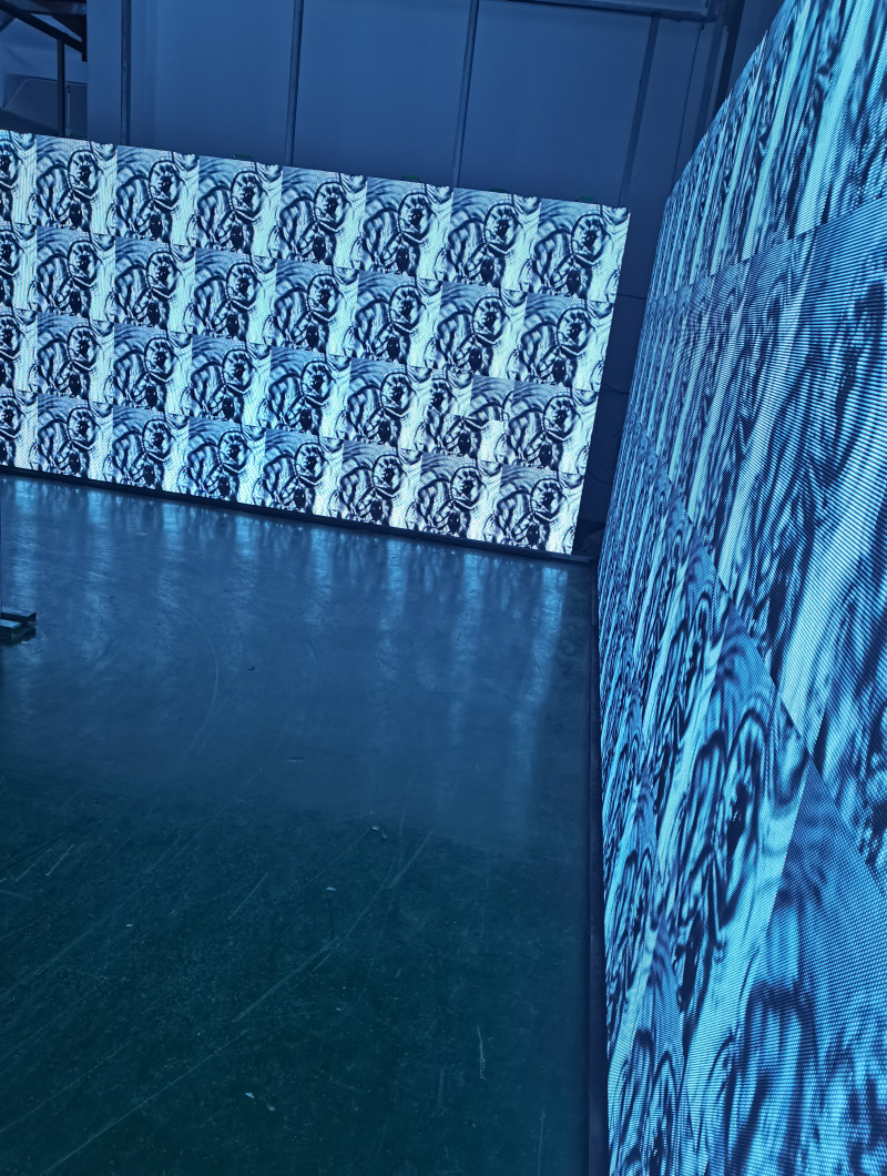 Outdoor Led Advertising Display E Series 10mm High Definition Waterproof Full Color Module Resolution 32x16