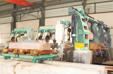 Kerbstone Cutting Machine