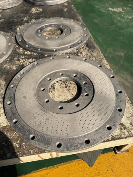Innovative Flat Die Extruder Solution Extruder Flat Dies Ex1200 with High-Wear