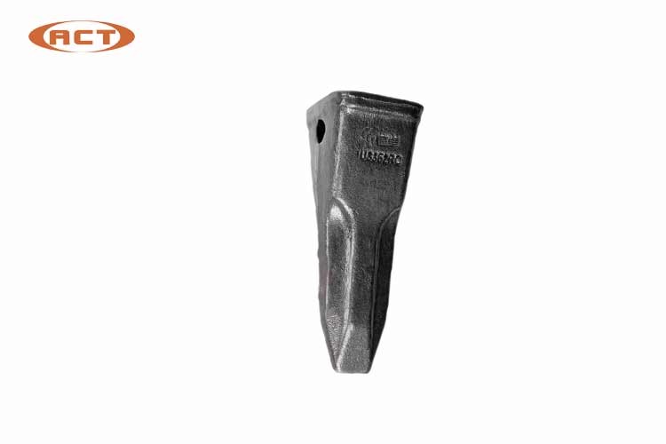 Casting Excavator Spare Parts Bulldozer Bucket Teeth 1U3352RC E320RC