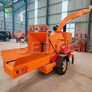 Quality Mobile Garden Branch Shredder Machine 55HP Diesel Engine Electric Start wholesale