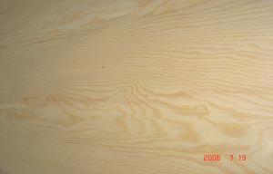 Quality Yellow White Pine Rotary Quarter Cut Veneer Furniture / Wooden Veneer wholesale