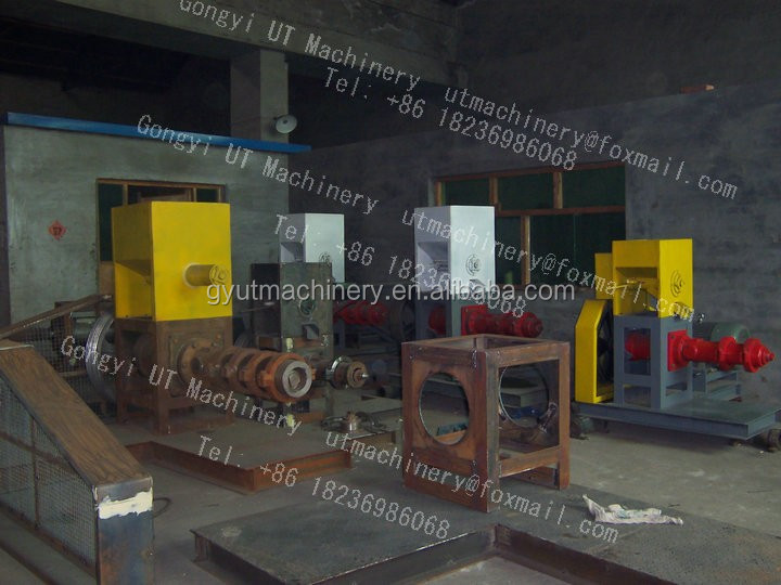 Wheat Bran Feed Food Processing Machine 100 kg Capacity Grinder and Mixer for Poultry Feed
