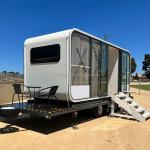 Galvanized Steel Square Tubes Customizable Space Capsule House for Large Space