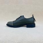 Women casual sport shoes with breathable meth surface elegant