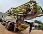 Zoomlion Used Concrete Pump Truck , Used Concrete Boom Trucks 52 Meter 300KW