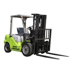 Quality 3 Ton Diesel Powered Forklift Montacargas With Japanese Engine Triplex 4.5meters Mast Side Shifter wholesale