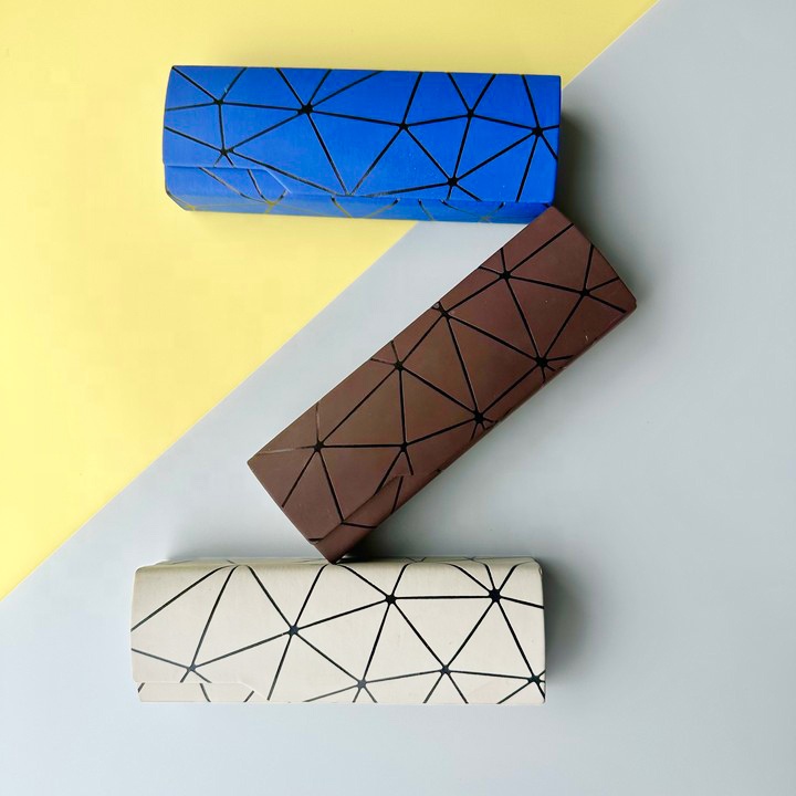 Classic Mens Reading Glasses Case Triangle Sunglasses Case Scratchproof