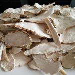 White Dehydrated Dried Horseradish Root Flakes Size