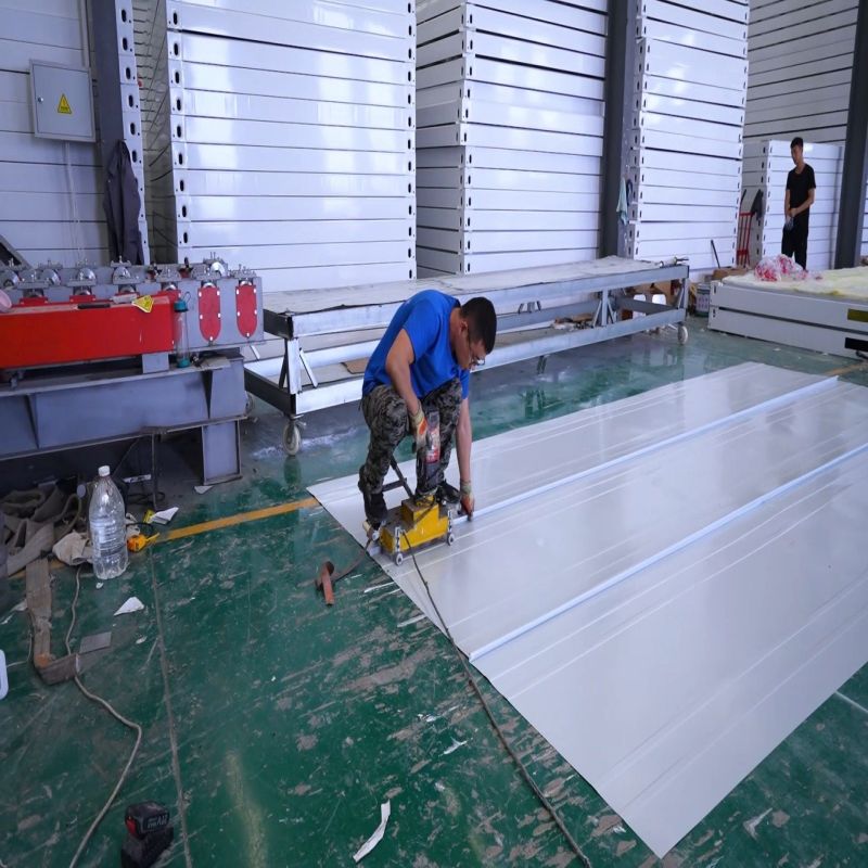 Modern White or Customized Color Prefabricated Casas for Office Apartment Living Homes