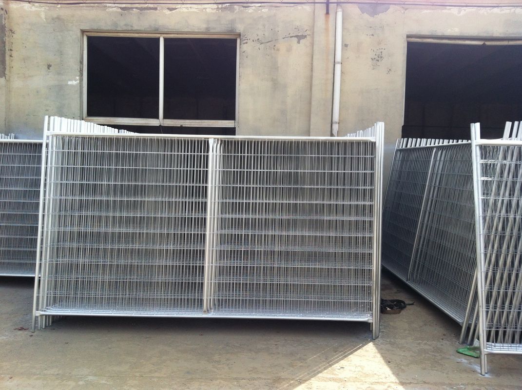 temporary fencing packing in metal pallet all brand new meet AS4687-2007 temp fence shop supplier