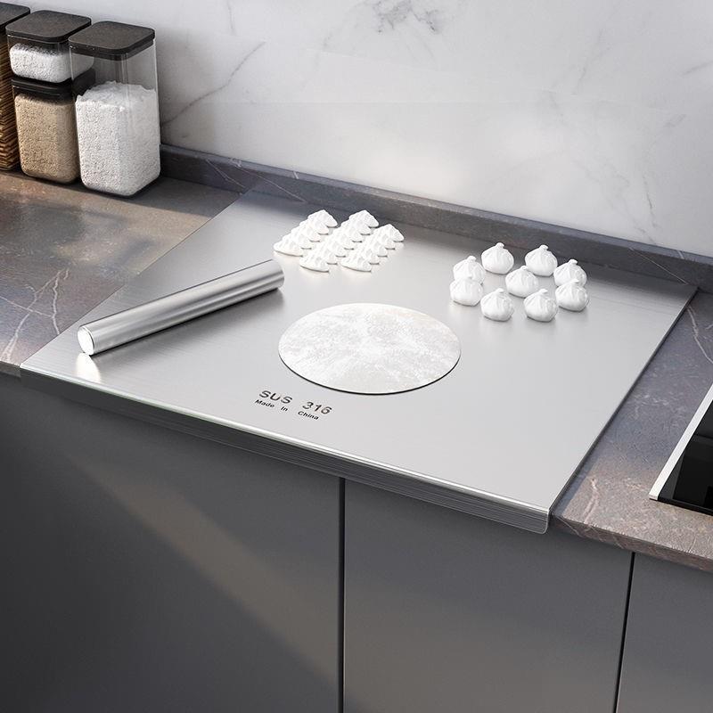 Customized Size Acrylic Cutting Board for Eco-Friendly Chopping and Defrosting Needs