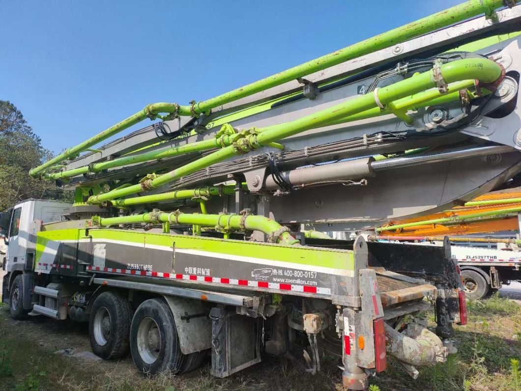 Stock Pump Truck 18 Years of 49 Meters of Zoomlion Pump Truck for Sale