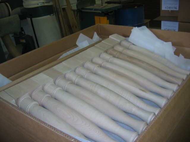 Computer control cnc wood lathe machines with max. working length 1500mm max.working diameter 300mm